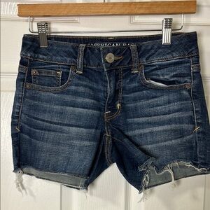 American Eagle Outfitters Women's Blue Denim Shorts Super Stretch